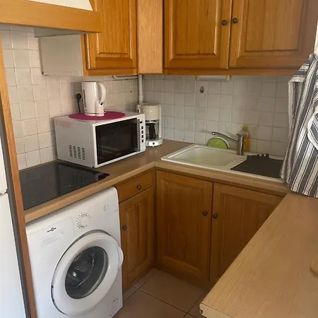 Apartment A Avec Balcon A 200m Du Port Sanary-sur-Mer